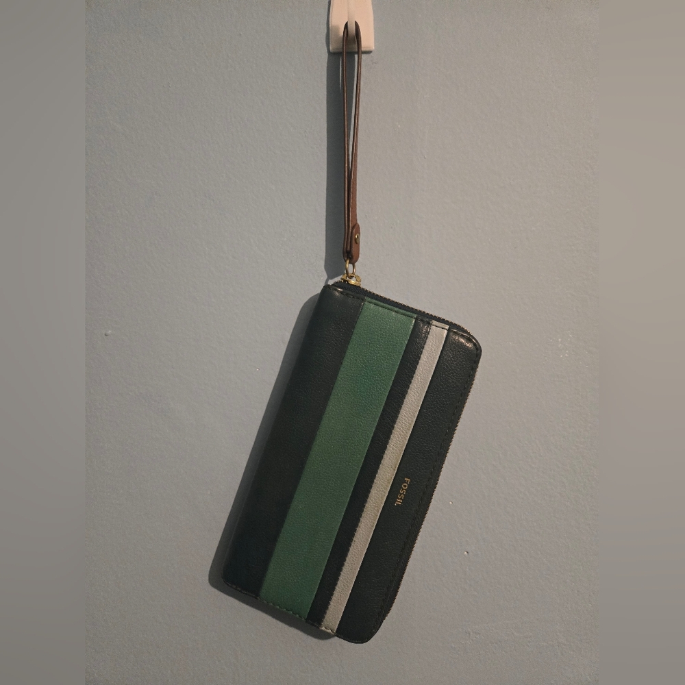Fossil Green Jori Zip Clutch